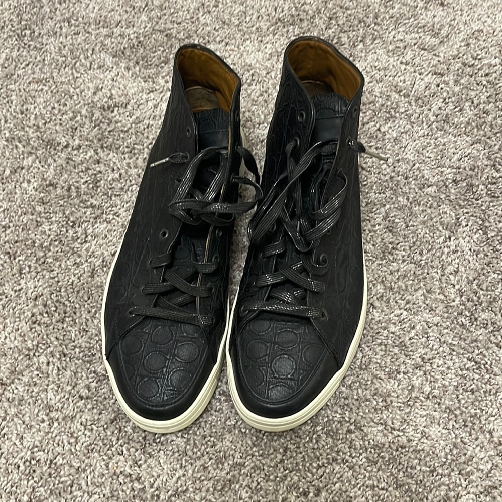 High top sneakers
